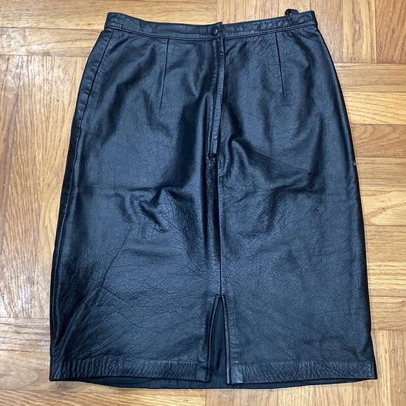 Concepts Leather Pencil Skirt - Picture 2 of 6